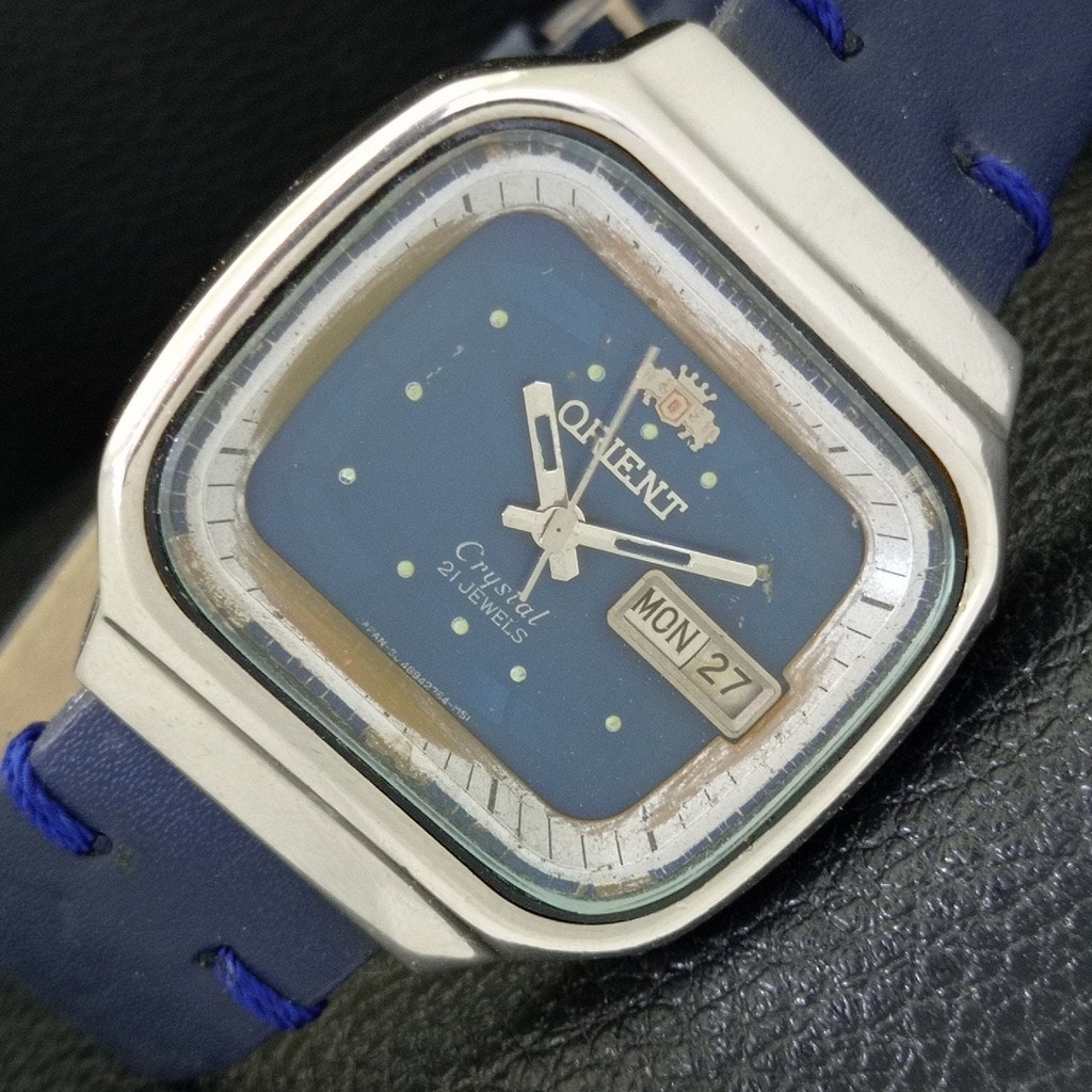 Vintage 1974 Square Orient Automatic Mens Silver Watch WDaydate  Blue Accents